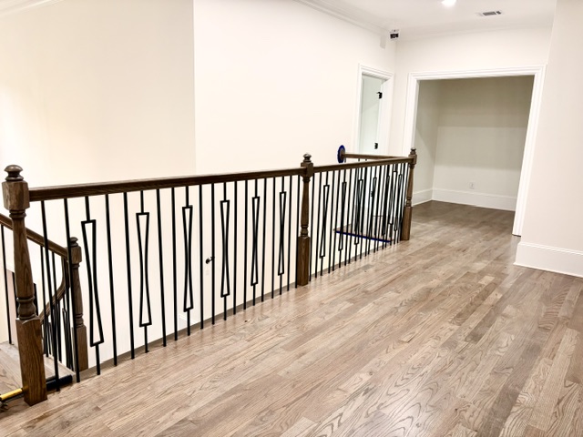 squeezed rectangle balusters